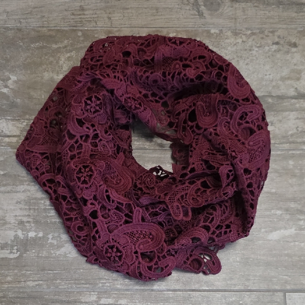 Express Lace Infinity Scarf - maroon